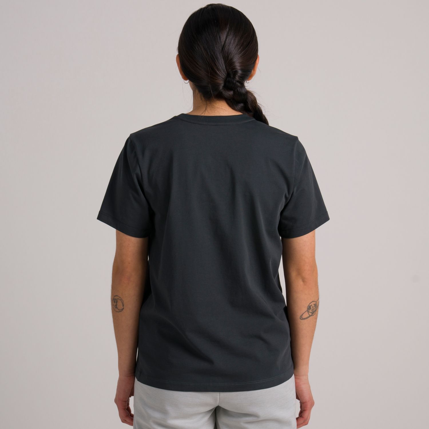 Camiseta Altra Everyday Recycled Feminino Pretas | Portugal-90217549